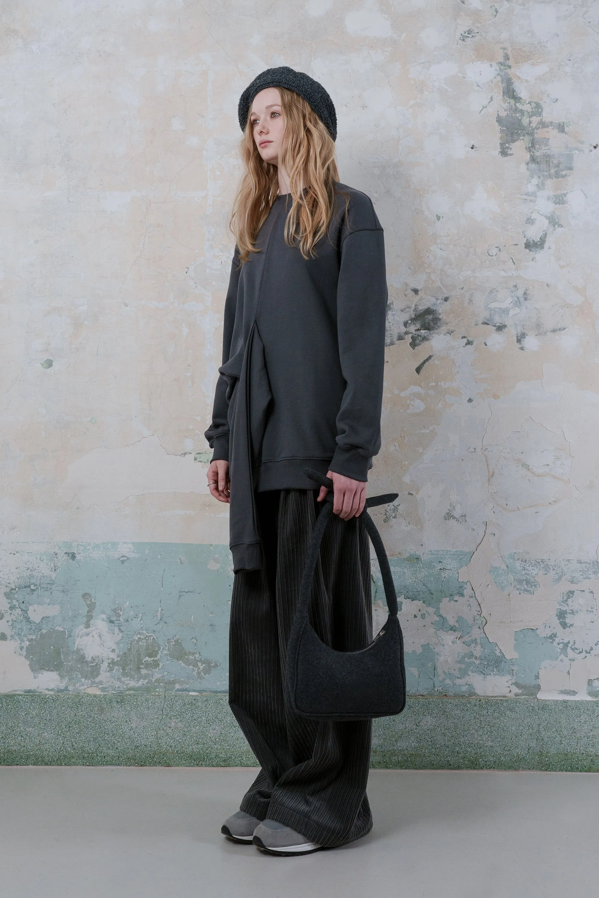 Knotted detail sweatshirt