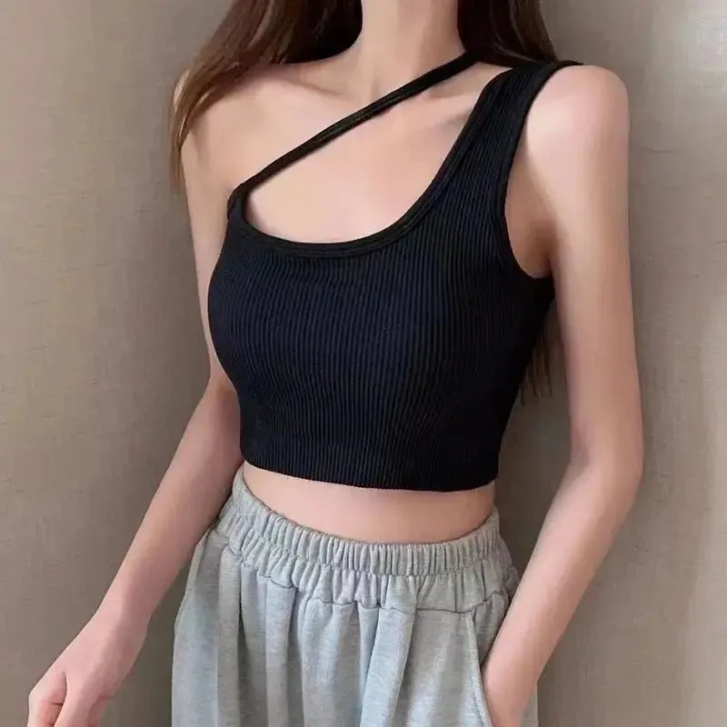 Oblique Shoulder Solid Color Sleeveless Crop Top