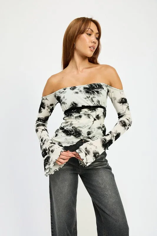 OFF SHOULDER TOP WTIH LETTUCE HEM