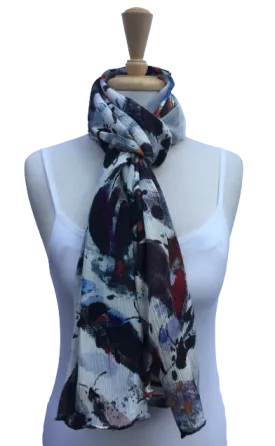 SPFA-13 - Scarf with painted beetles.