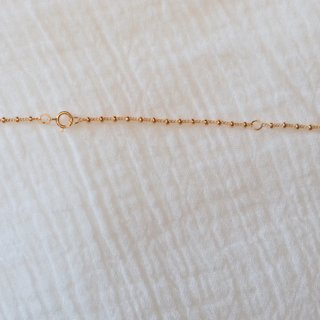 Spotlight Chain Necklace