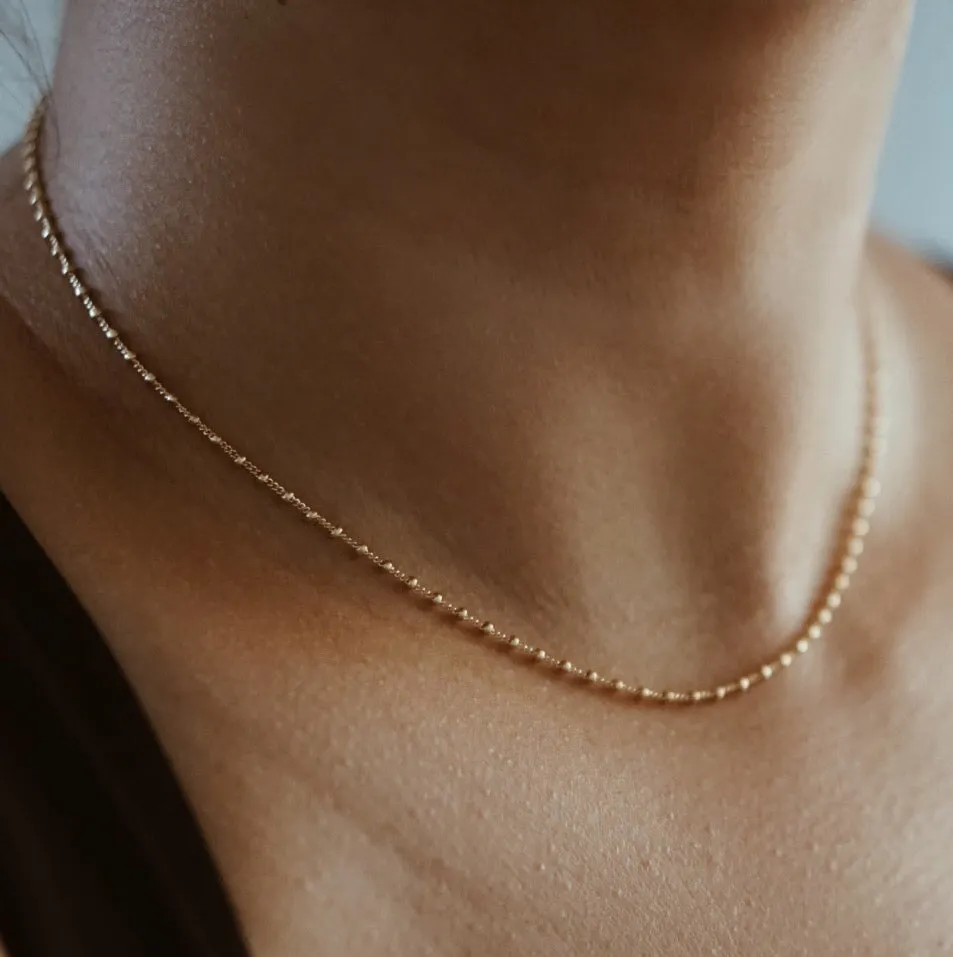 Spotlight Chain Necklace
